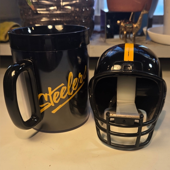 Pittsburgh Steelers Mug and Football Helmet ScotchTape Dispenser - Picture 3 of 8